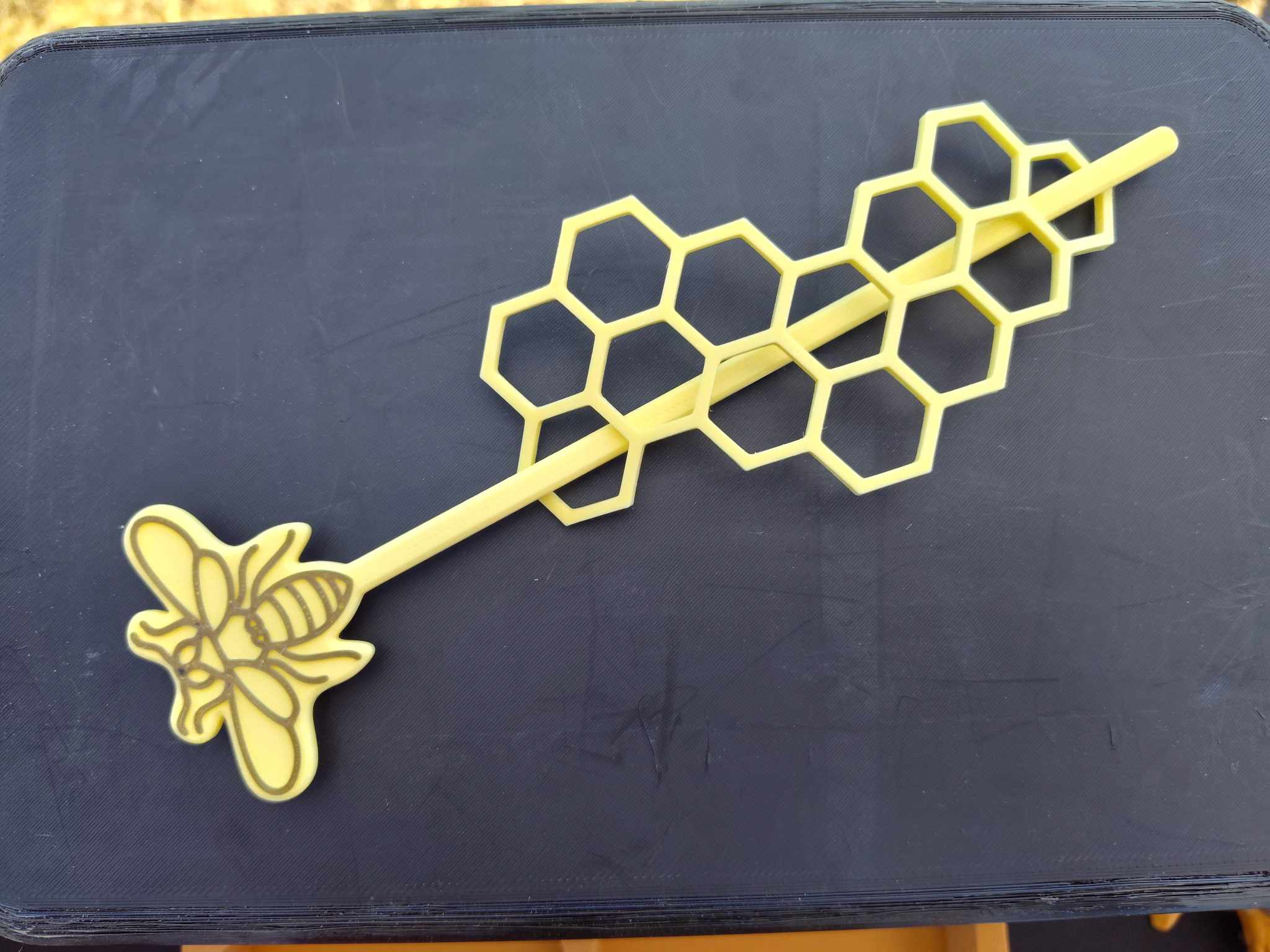 BEE HAIR