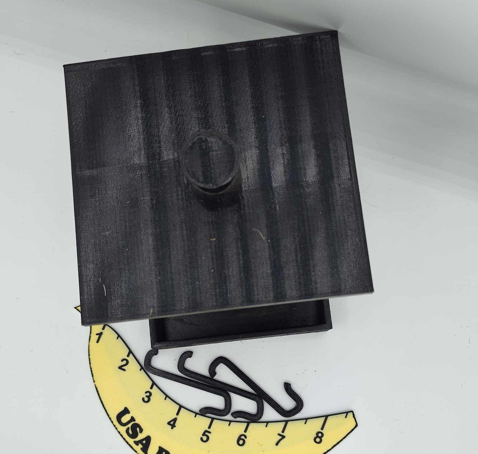 Hanging Feeder (set)