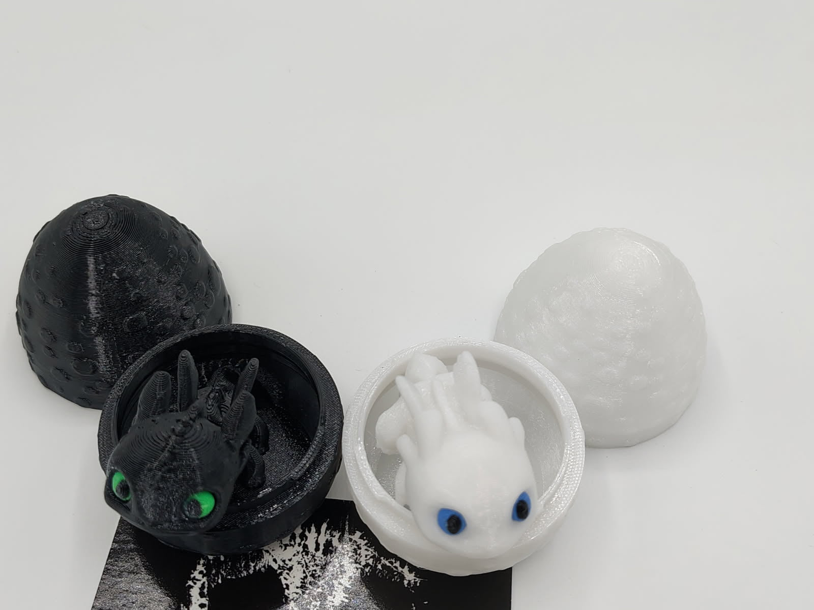 Light and Night Baby Dragon and Eggs